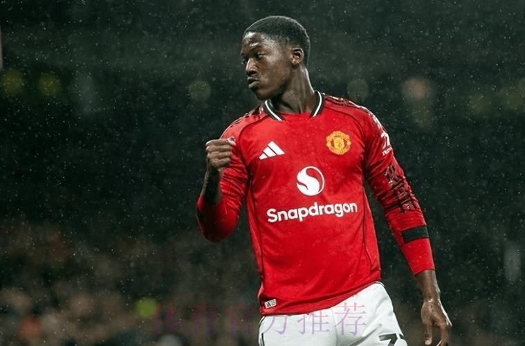 运气不佳？梅努本赛季杯赛2次首发，曼联全部被淘汰出局